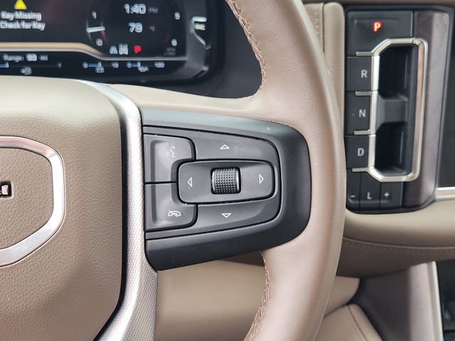 Used 2023 GMC Yukon Denali w/ LPO, Floor Liner Package AWD/4WD image 29