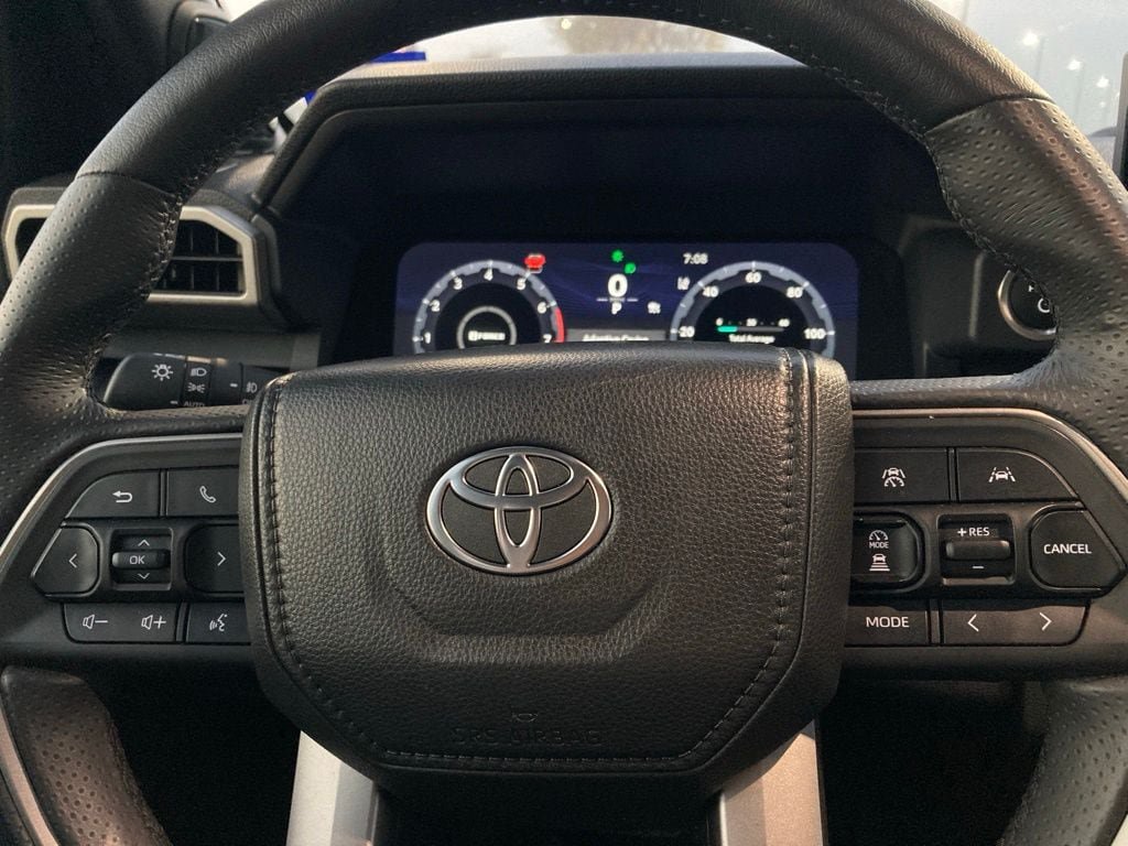 Used 2026 Toyota 4Runner Platinum AWD/4WD image 20