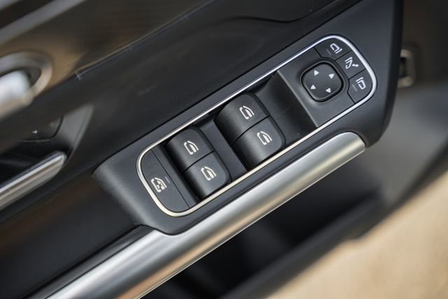 New 2026 Mercedes-Benz GLA 35 AMG 4MATIC image 40