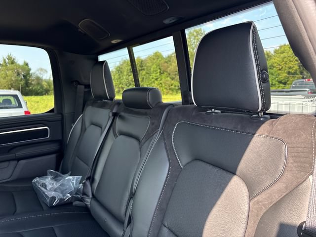 New 2027 RAM 1500 Laramie w/ Chrome Appearance Group AWD/4WD image 24