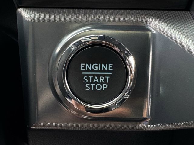 Certified 2025 Ford F150 Lariat w/ Equipment Group 501A Mid image 22