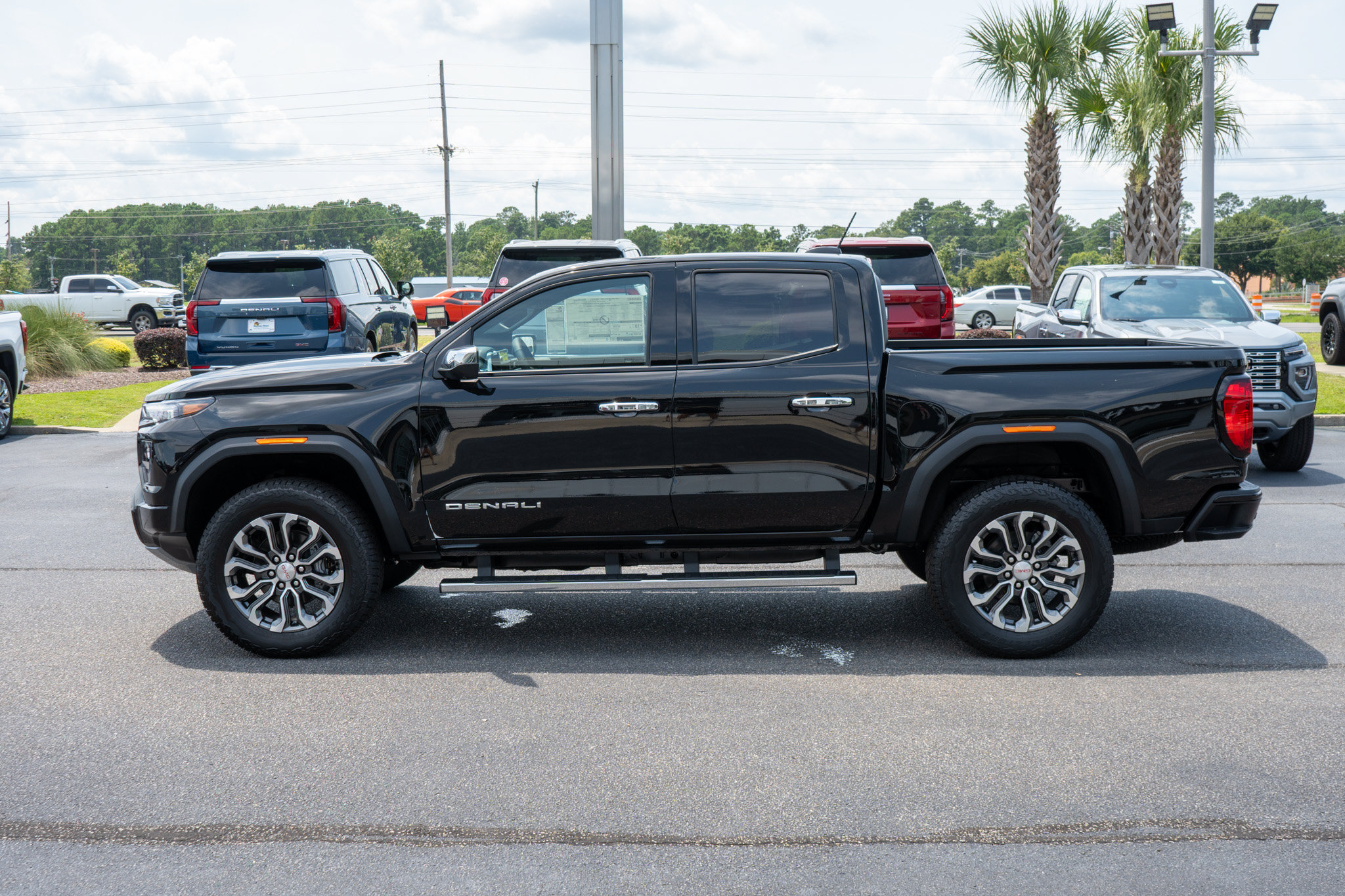 New 2026 GMC Canyon Denali AWD/4WD image 6
