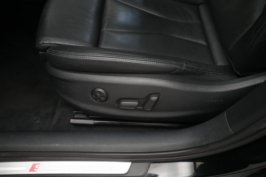 Used 2018 Audi A3 2.0T Premium Plus w/ Premium Plus Package image 18