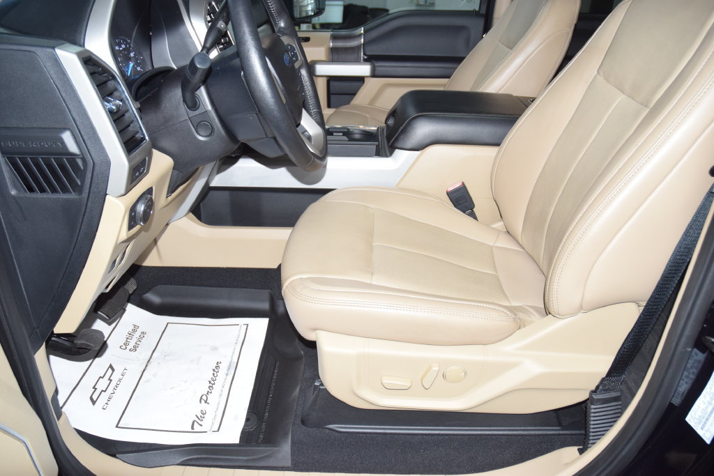 Used 2021 Ford F250 Lariat w/ Lariat Ultimate Package AWD/4WD image 45