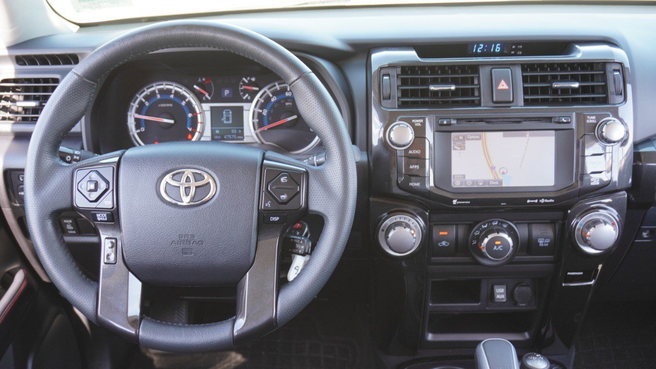 Used 2019 Toyota 4Runner TRD Off-Road AWD/4WD image 27