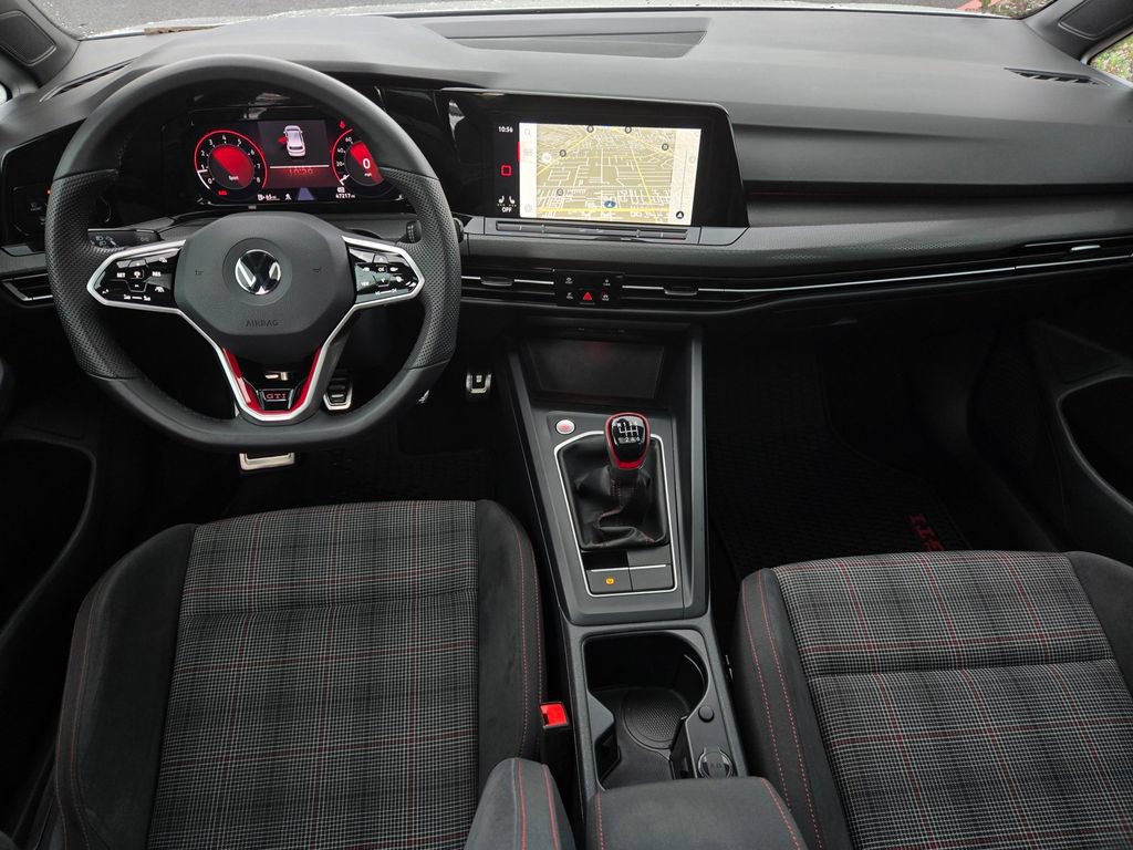 Used 2022 Volkswagen GTI SE FWD image 16