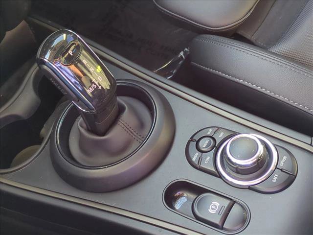 Used 2024 MINI Cooper Countryman S w/ Premium Package image 12