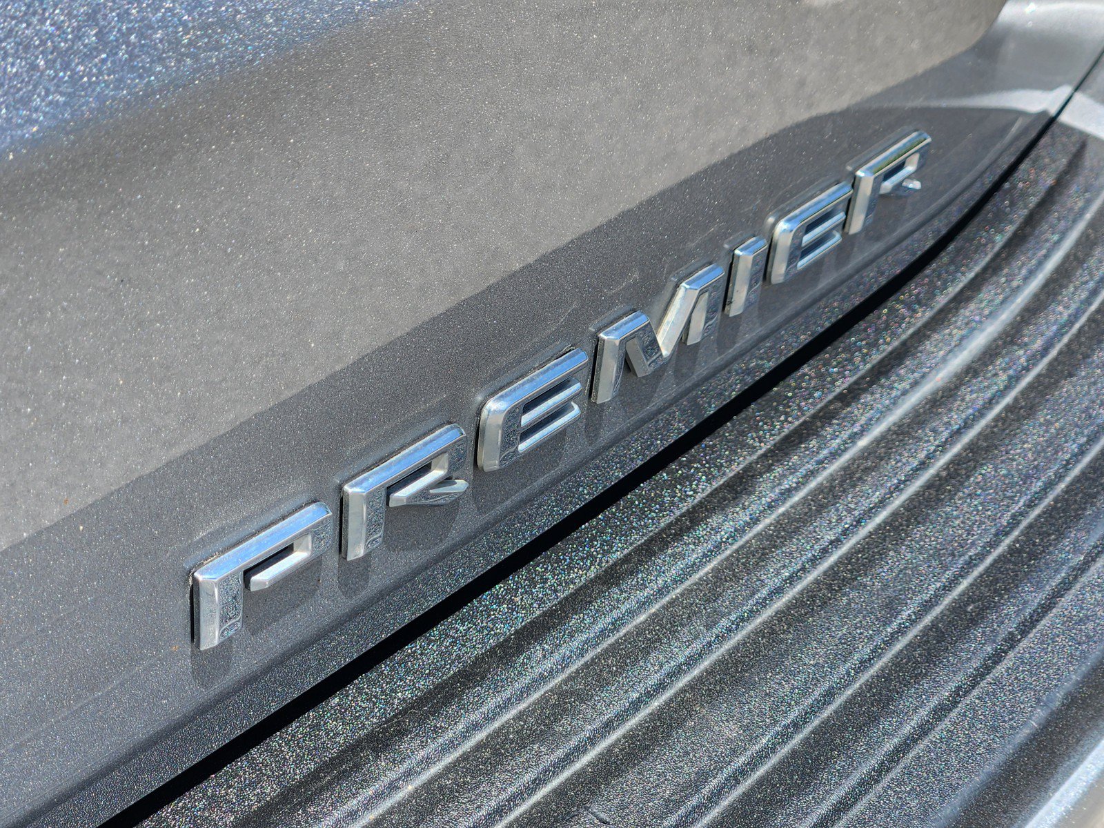 Used 2023 Chevrolet Tahoe Premier AWD/4WD image 31