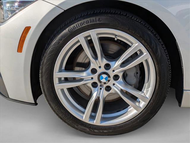 Used 2017 BMW 330i xDrive Sedan image 25