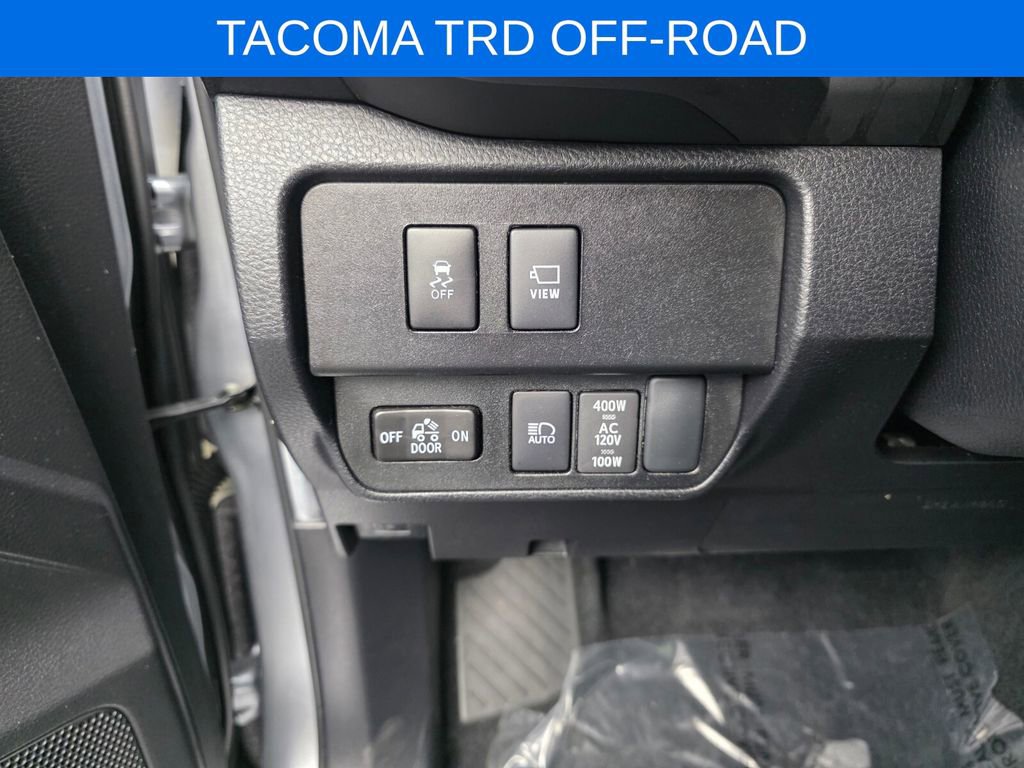 Used 2023 Toyota Tacoma TRD Off-Road w/ TRD Premium Off Road Package image 26