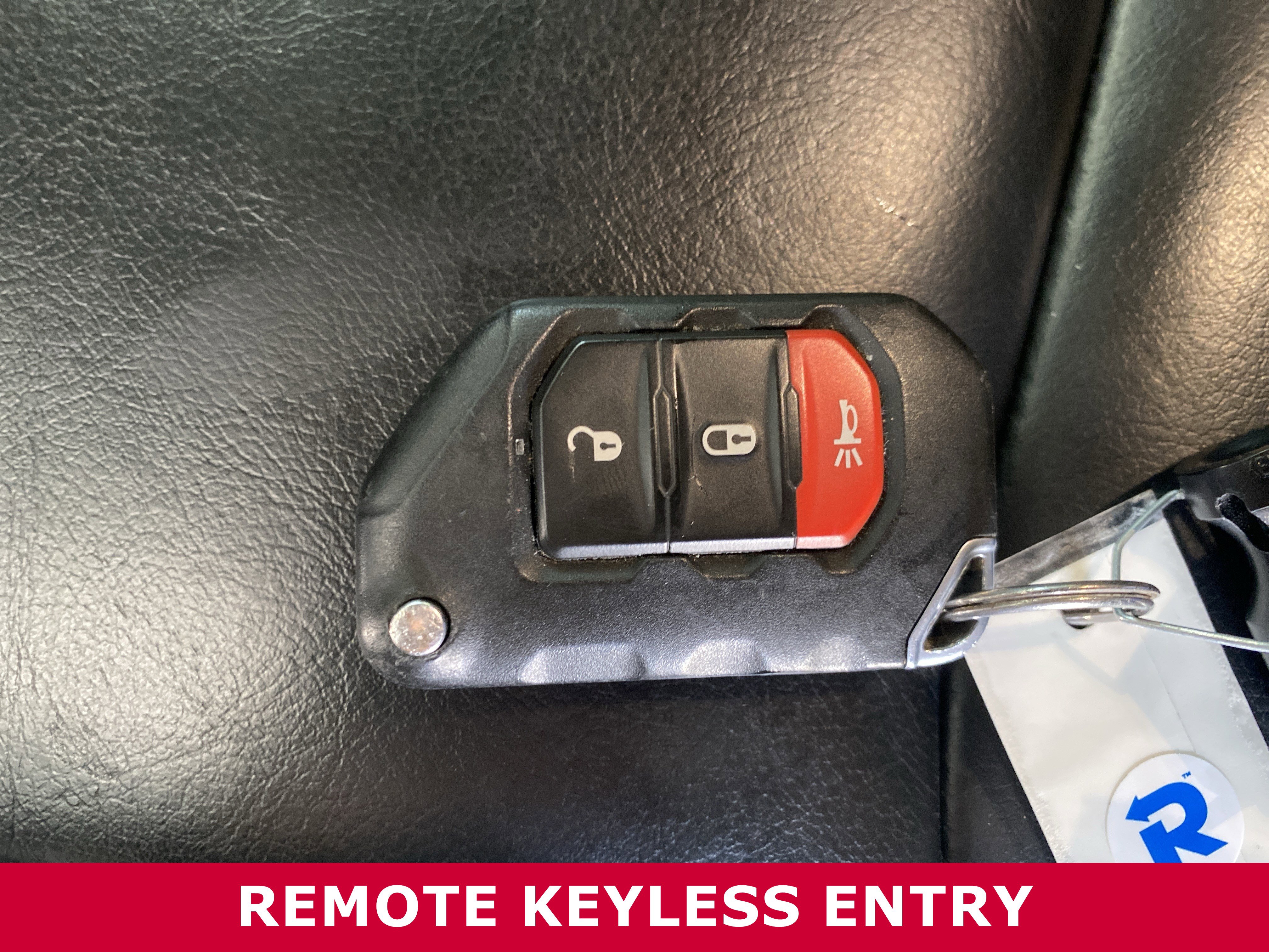 Used 2021 Jeep Wrangler Unlimited Sahara image 29