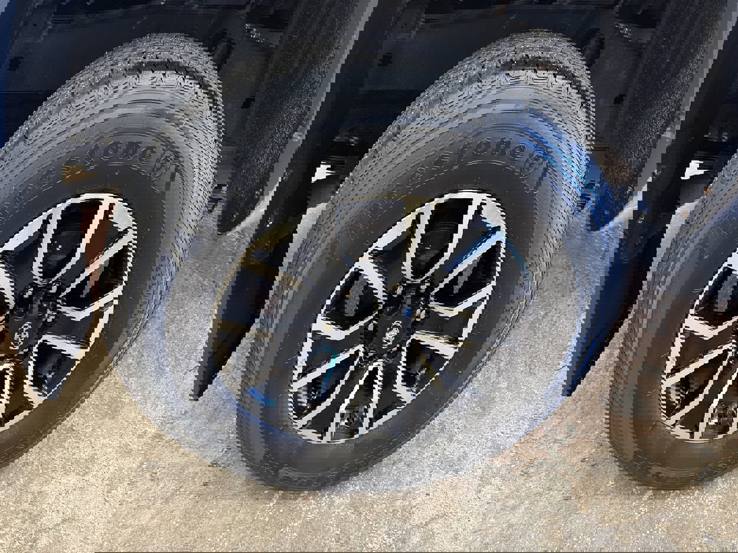 Used 2023 Toyota Tacoma TRD Sport image 11