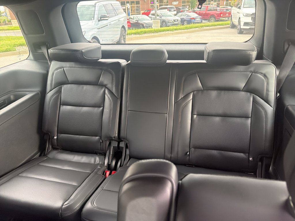 New 2027 Lincoln Navigator Reserve w/ Jet Appearance Package AWD/4WD image 15