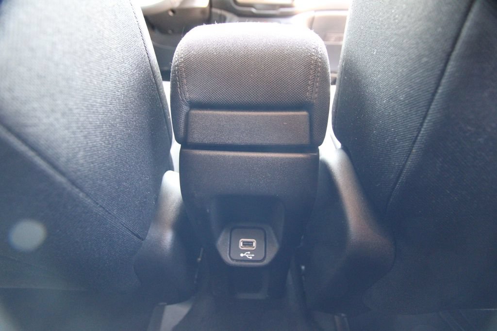 Used 2021 Jeep Renegade Latitude w/ Luxury Group I AWD/4WD image 37