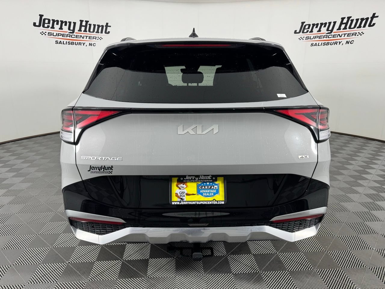 Used 2024 Kia Sportage SX AWD/4WD image 8