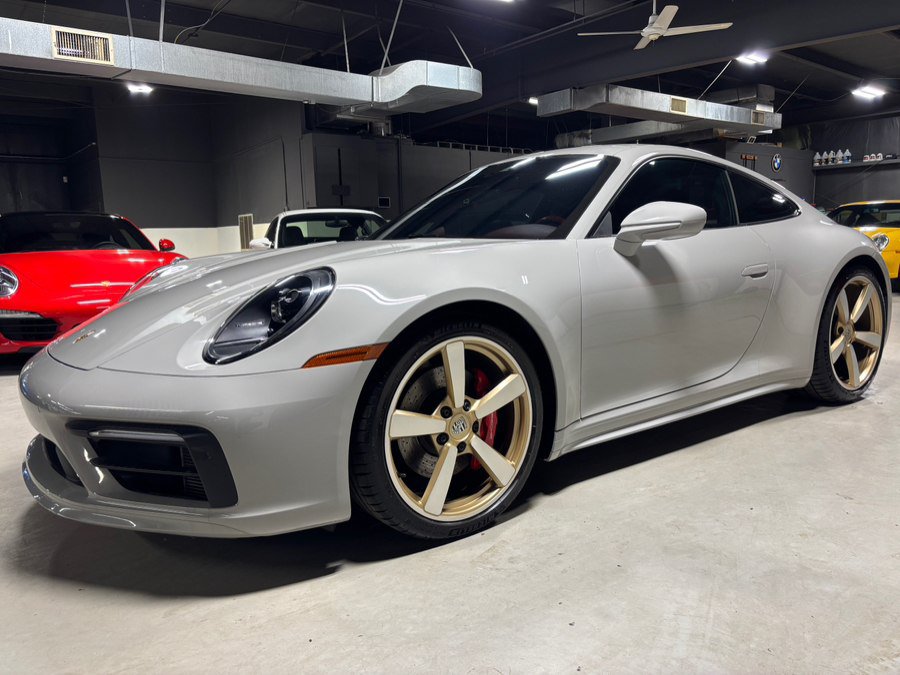 Used 2020 Porsche 911 Carrera S RWD image 3