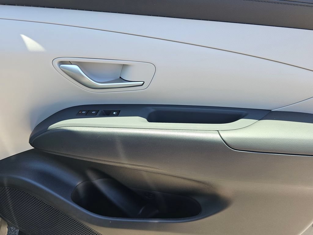 New 2026 Hyundai Tucson SE FWD image 12