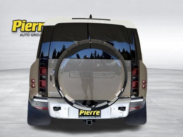 Used 2025 Land Rover Defender 110 S AWD/4WD image 3