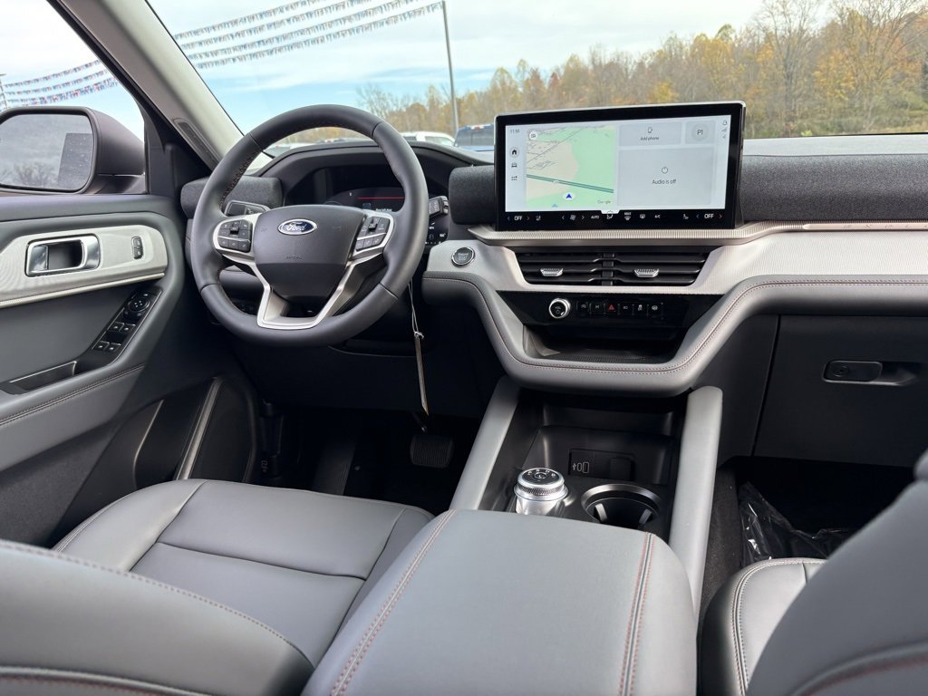 New 2026 Ford Explorer Active w/ Active Comfort Package image 35