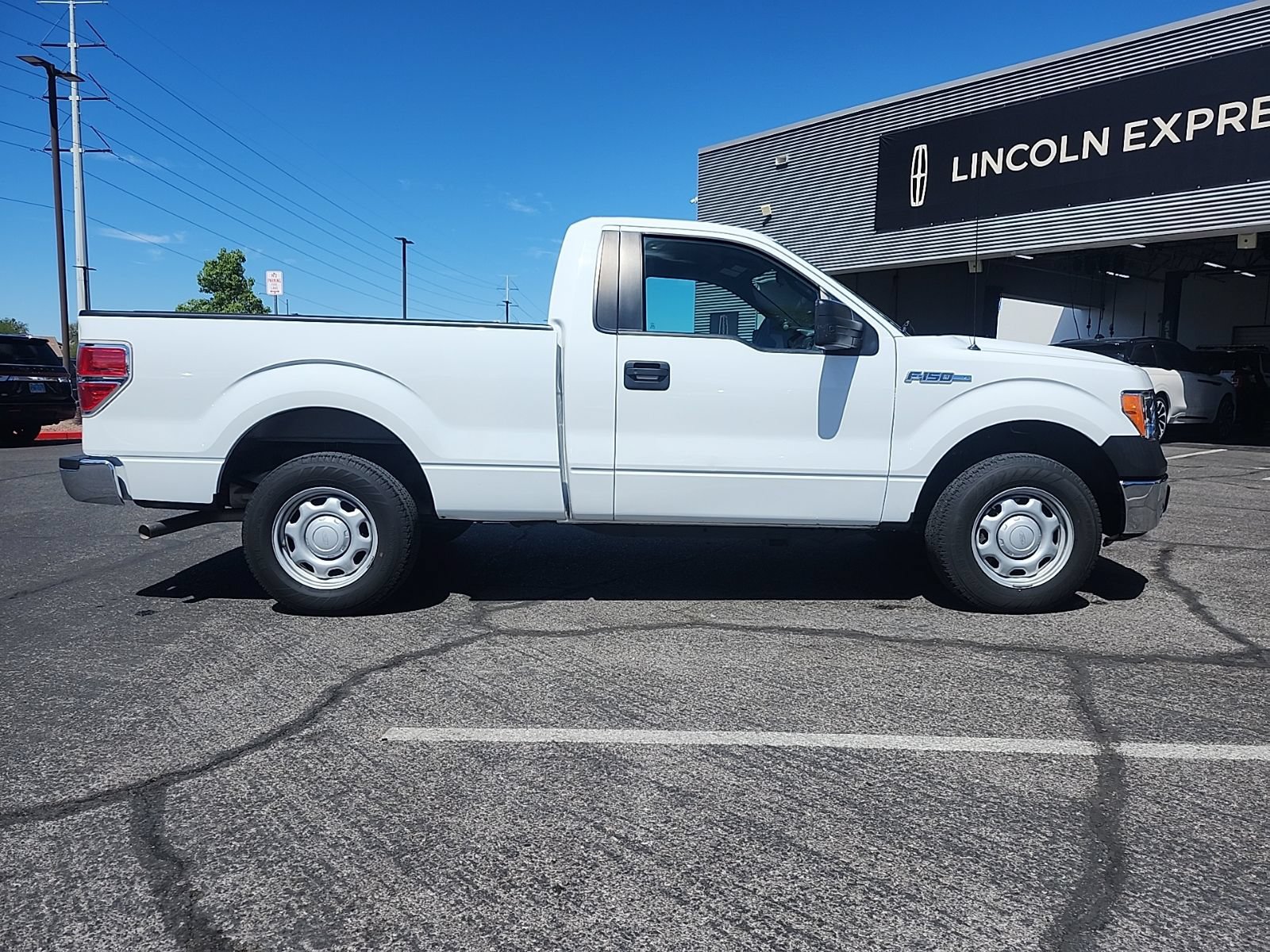 Used 2013 Ford F150 XL w/ Mid Equipment Group RWD image 7