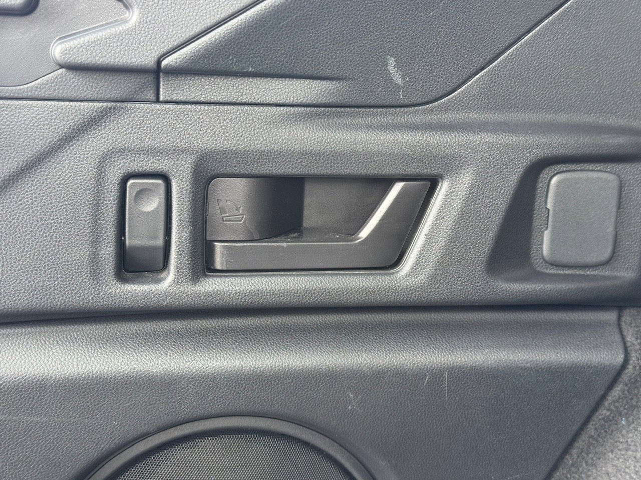 Used 2023 Subaru Outback Limited image 45