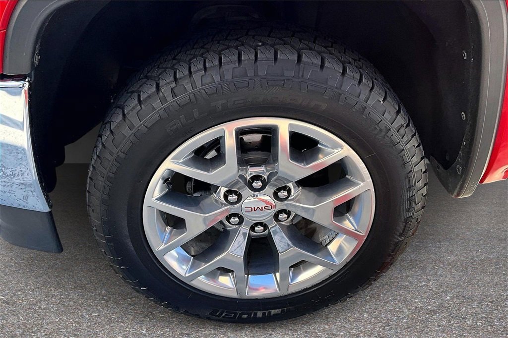 Used 2017 GMC Sierra 1500 SLT w/ SLT Preferred Package image 32