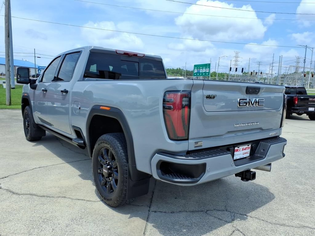 Used 2024 GMC Sierra 2500 AT4 w/ AT4 Premium Plus Package AWD/4WD image 5