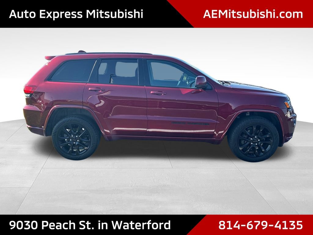 Used 2021 Jeep Grand Cherokee Laredo X AWD/4WD image 8