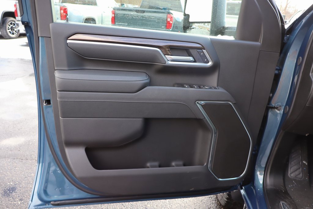 New 2026 Chevrolet Silverado 2500 LT w/ All Star Edition image 3