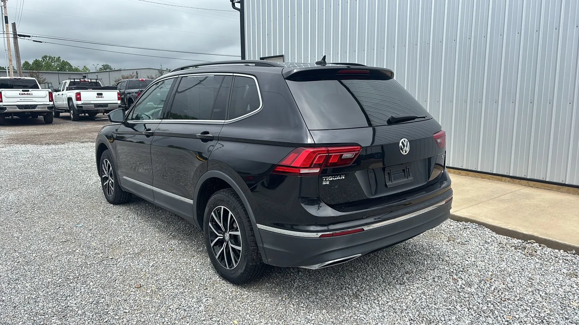Used 2021 Volkswagen Tiguan S AWD/4WD image 3