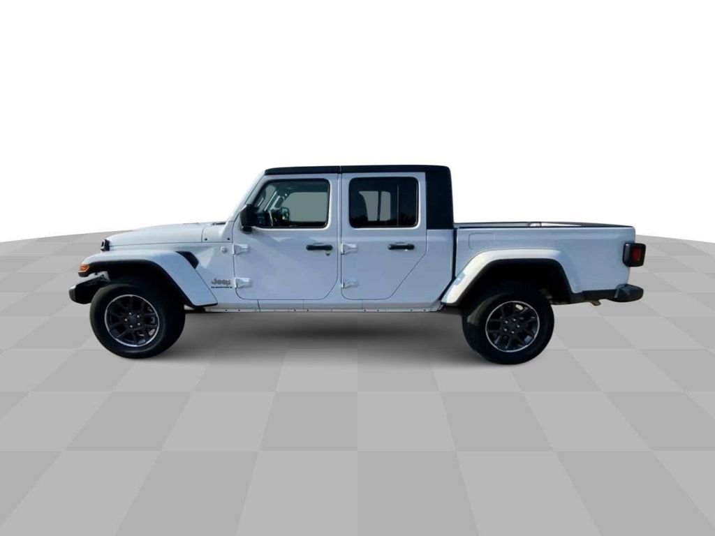 Used 2023 Jeep Gladiator Overland image 5