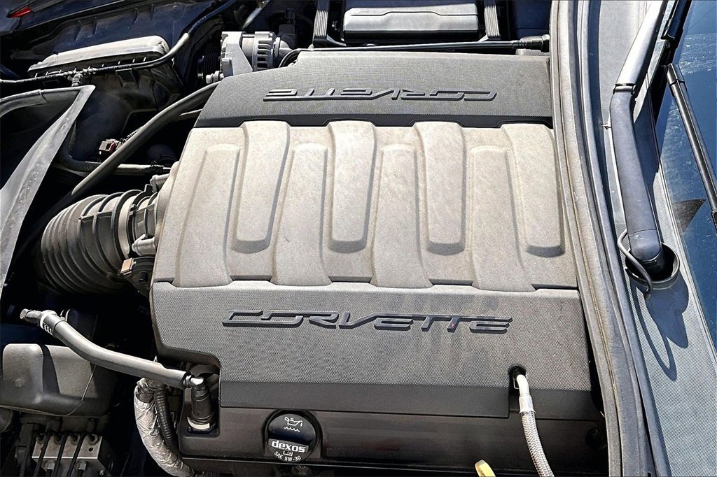 Used 2016 Chevrolet Corvette Stingray w/ 3LT Preferred Equipment Group image 26