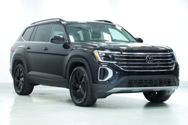 New 2026 Volkswagen Atlas SE image 3