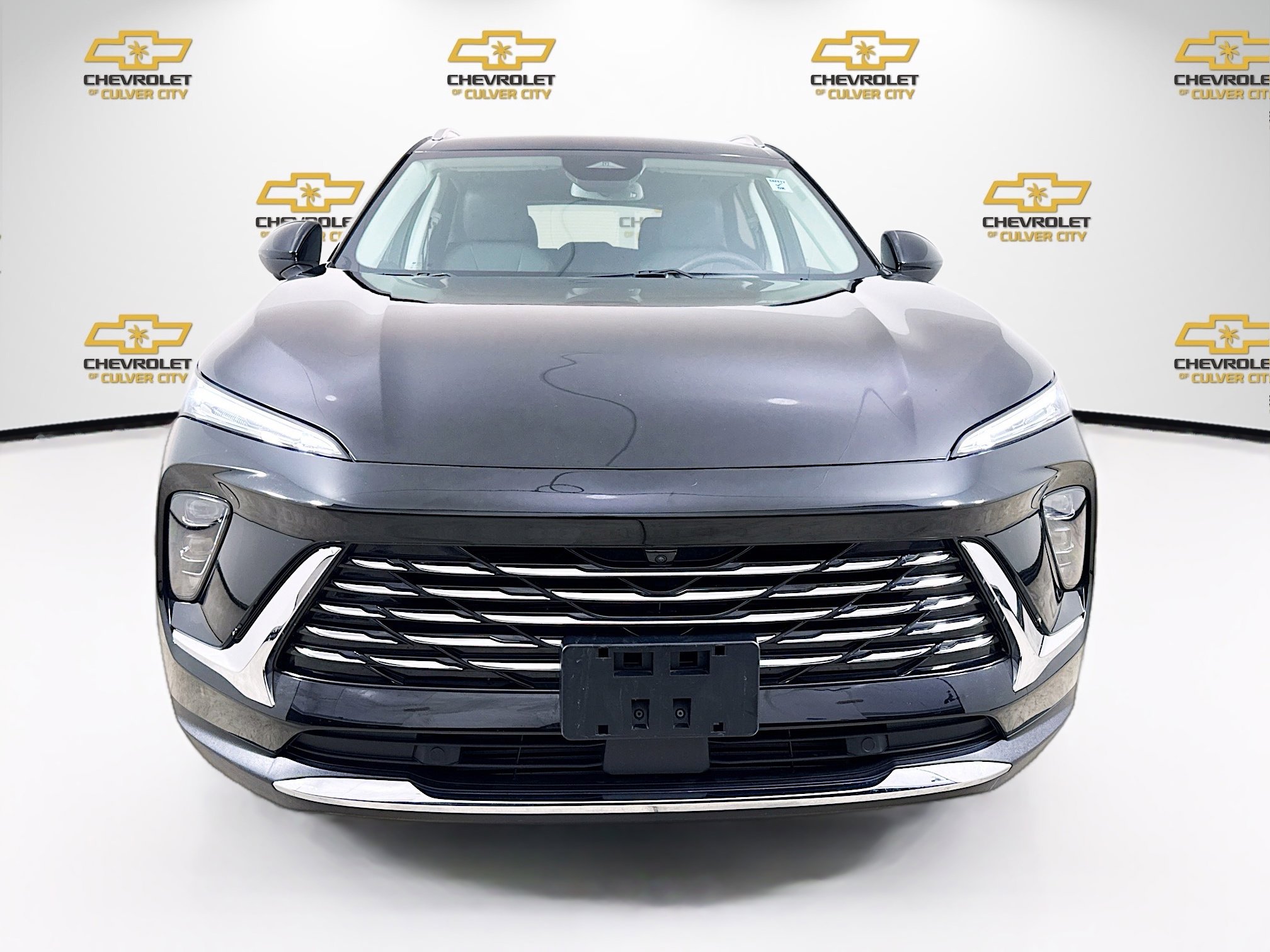 Used 2025 Buick Envision Preferred image 2