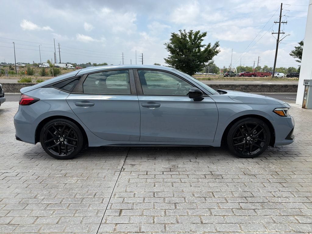 Used 2023 Honda Civic Sport image 6