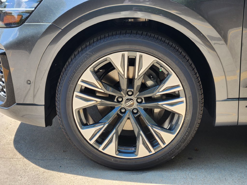 New 2027 Audi Q8 Premium Plus AWD/4WD image 13