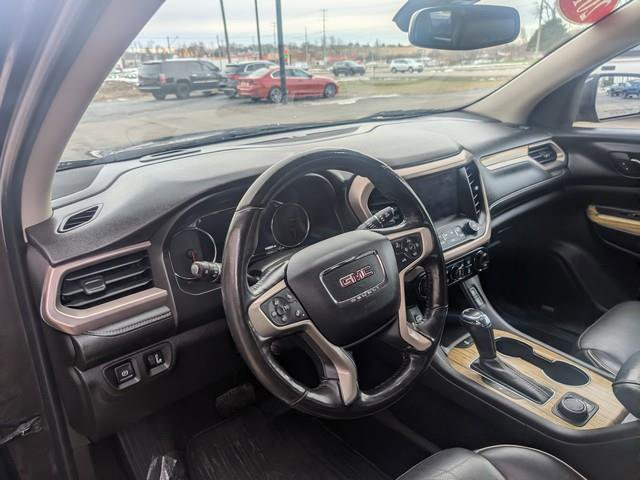 Used 2018 GMC Acadia Denali image 9