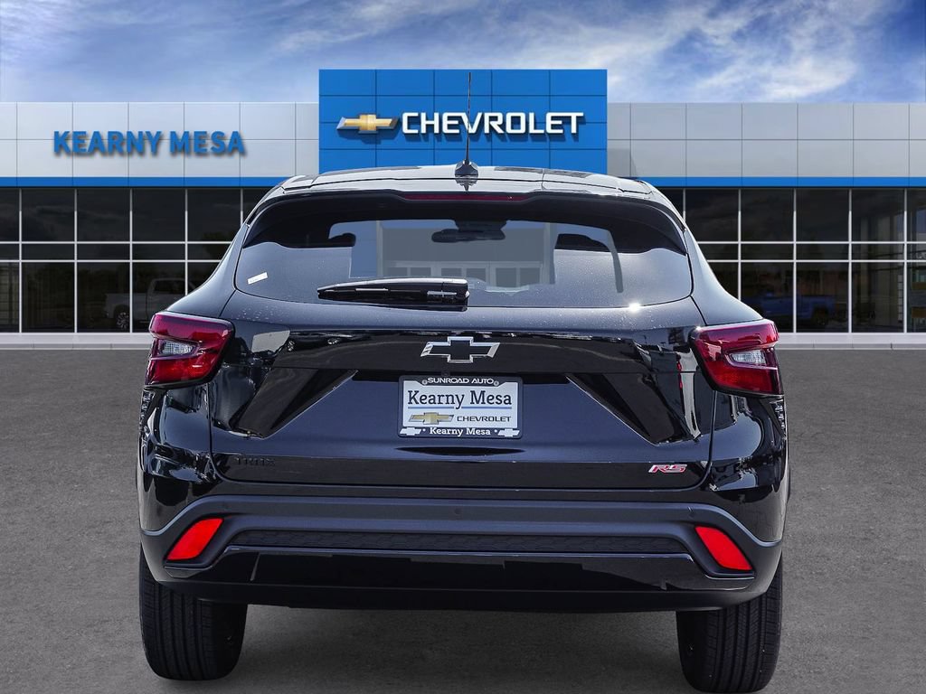 New 2026 Chevrolet Trax RS w/ Driver Confidence Package FWD image 5