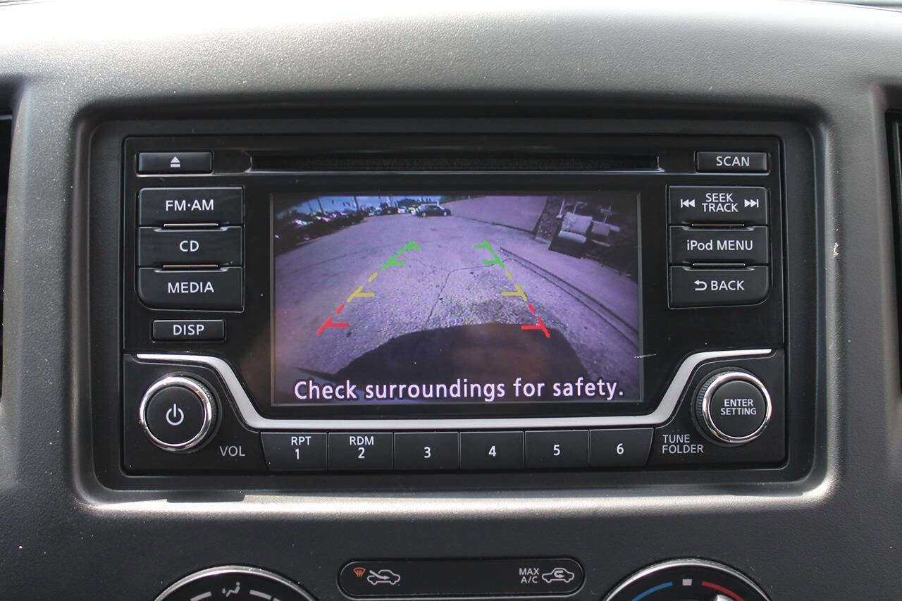 Used 2018 Nissan NV200 S w/ Back Door Glass Package image 26