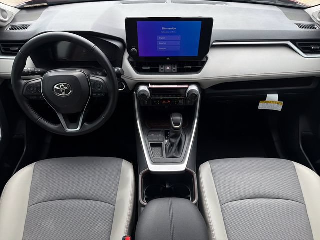 Used 2025 Toyota RAV4 Limited FWD image 9