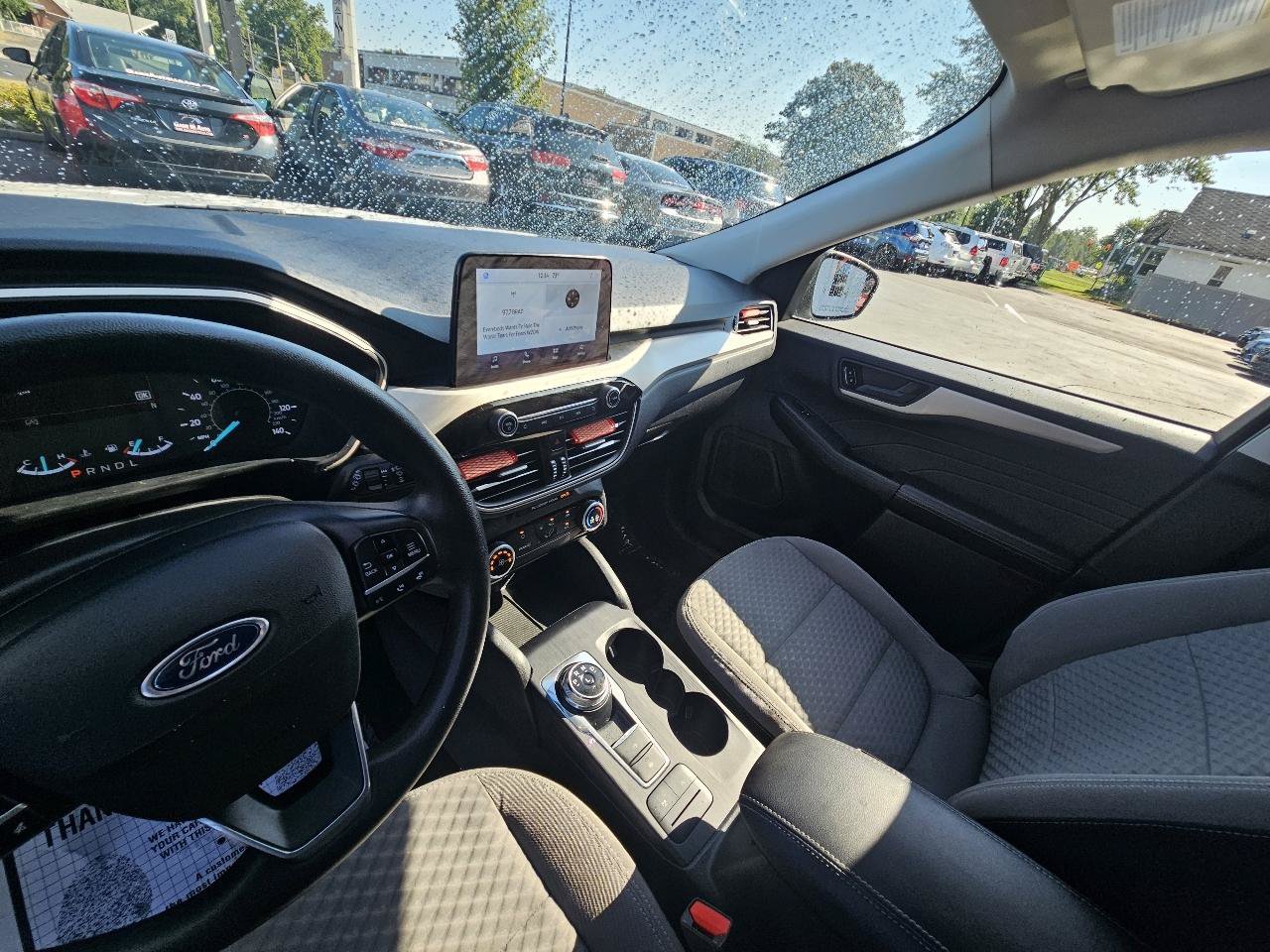 Used 2022 Ford Escape SE FWD image 20