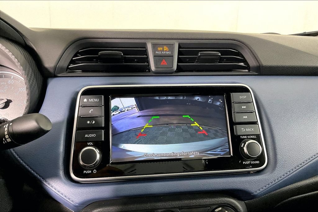 Used 2025 Nissan Versa SV w/ Trunk Package FWD image 27