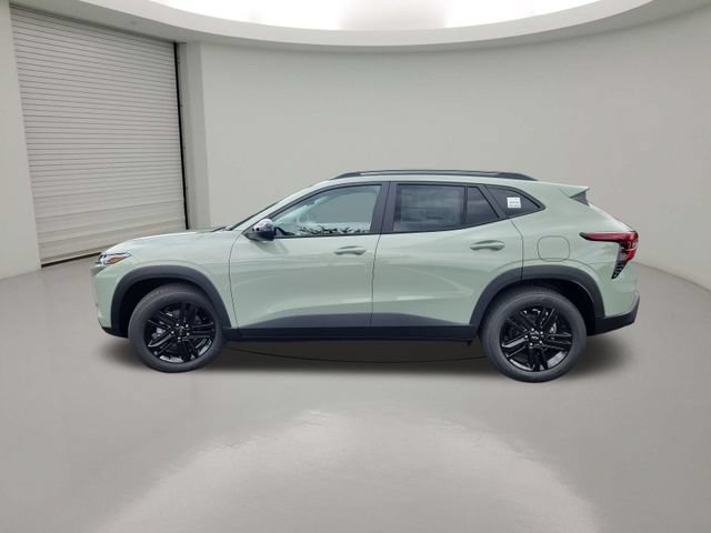 New 2026 Chevrolet Trax ACTIV w/ Sunroof Package FWD image 4