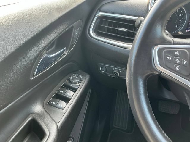 Used 2022 Chevrolet Equinox LT AWD/4WD image 22