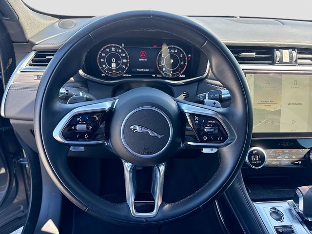 Used 2021 Jaguar F-PACE S image 39