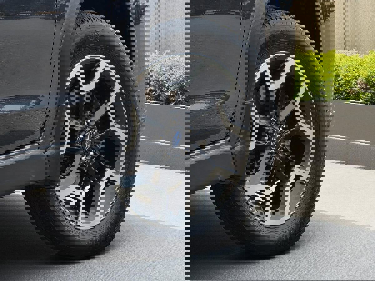 Used 2017 Subaru Crosstrek 2.0i Limited image 11