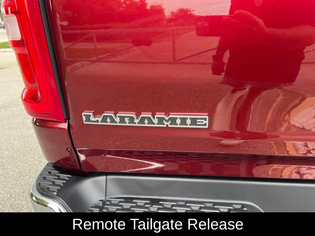Used 2025 RAM 1500 Laramie w/ Trailer Tow Group AWD/4WD image 11