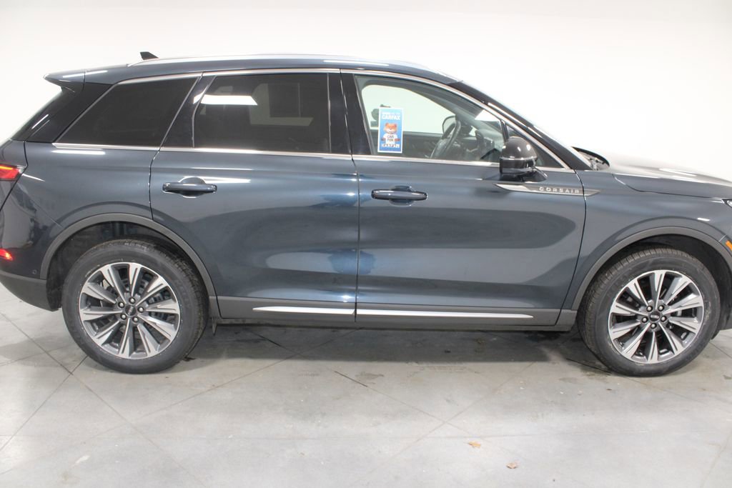 Used 2022 Lincoln Corsair Reserve w/ Equipment Group 201A image 11