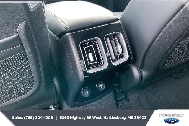 Used 2023 Kia Sorento SX image 24