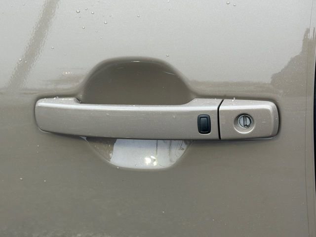 Used 2023 Nissan Frontier PRO-4X w/ Technology Package image 14